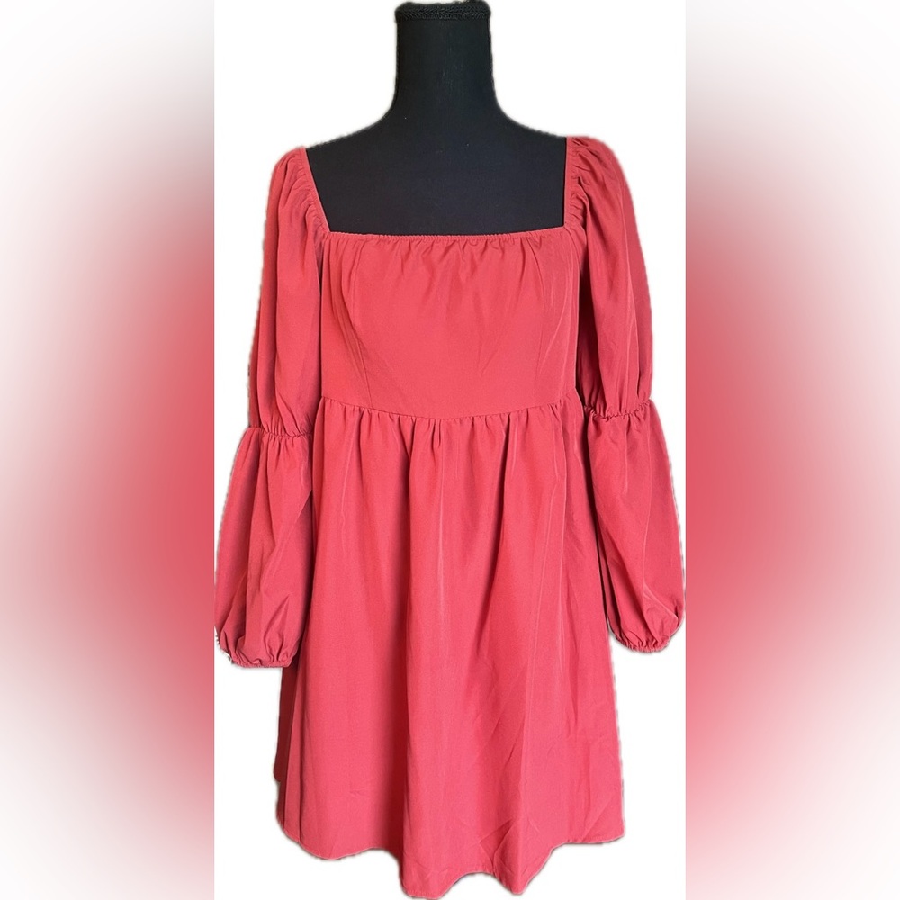 Red Square Neck Puff/bishop Sleeve Dress. Excellent condition. Size Large